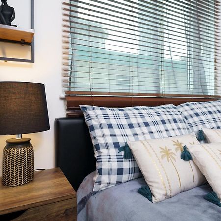 St George Thames Apartment London Eksteriør bilde