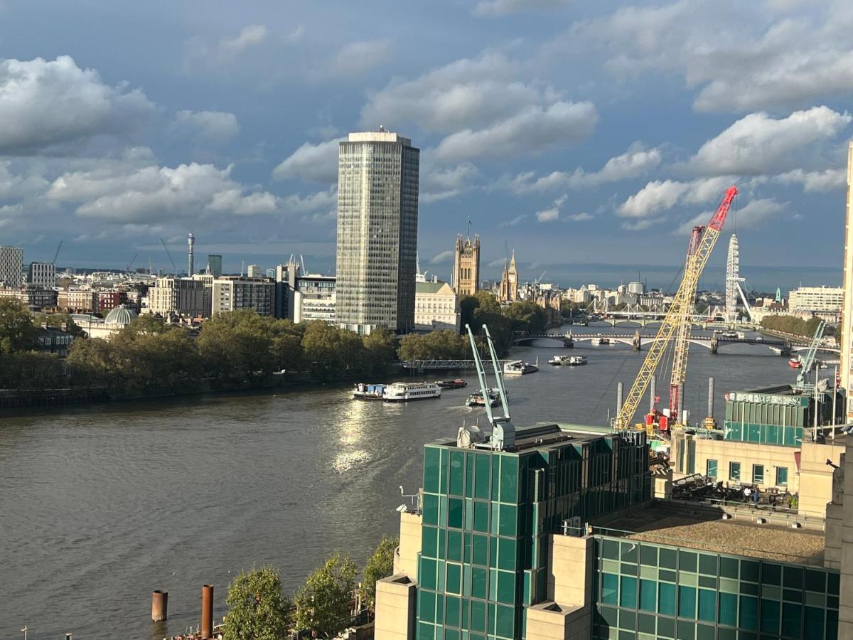 St George Thames Apartment London Eksteriør bilde