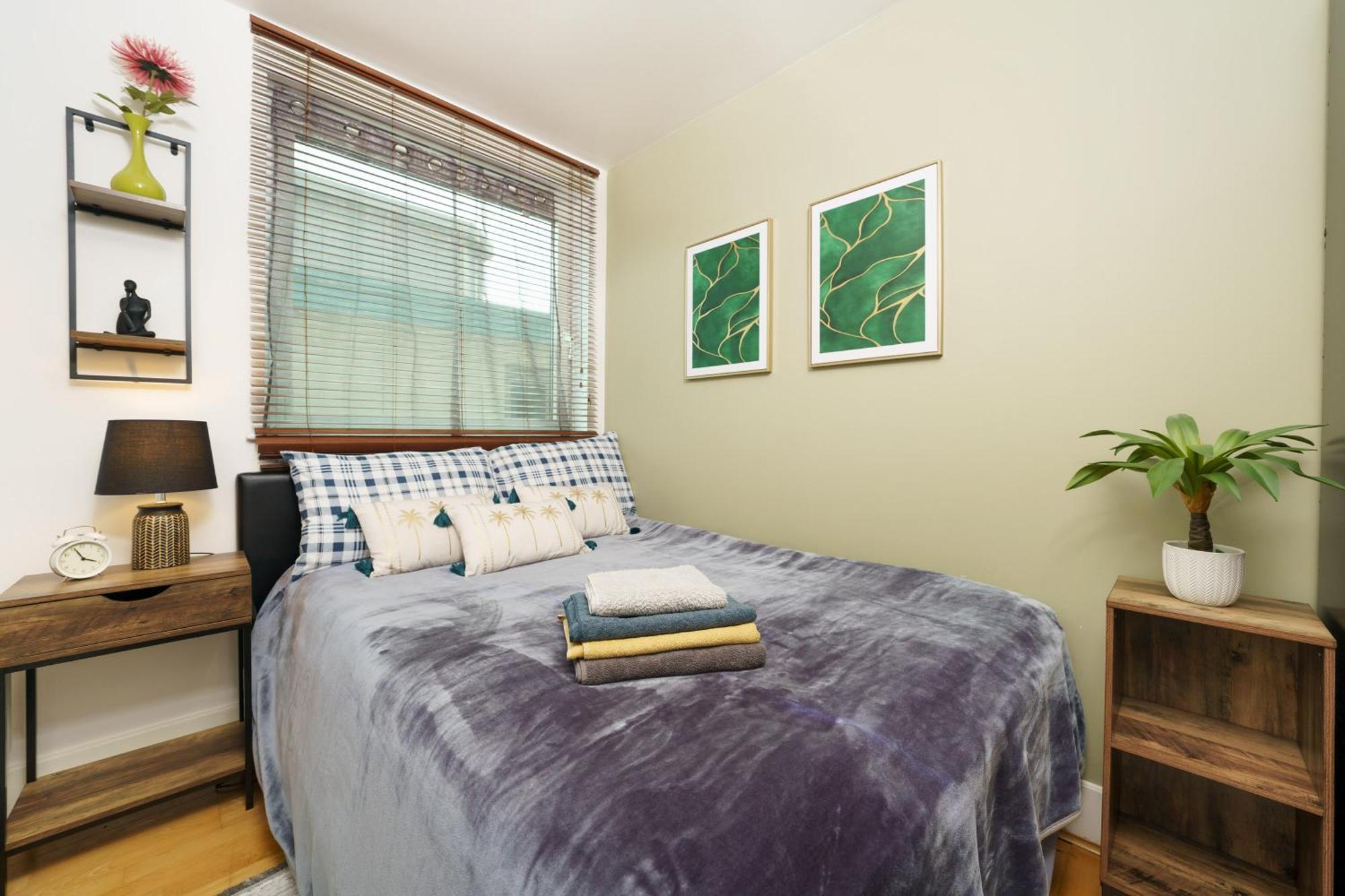 St George Thames Apartment London Eksteriør bilde
