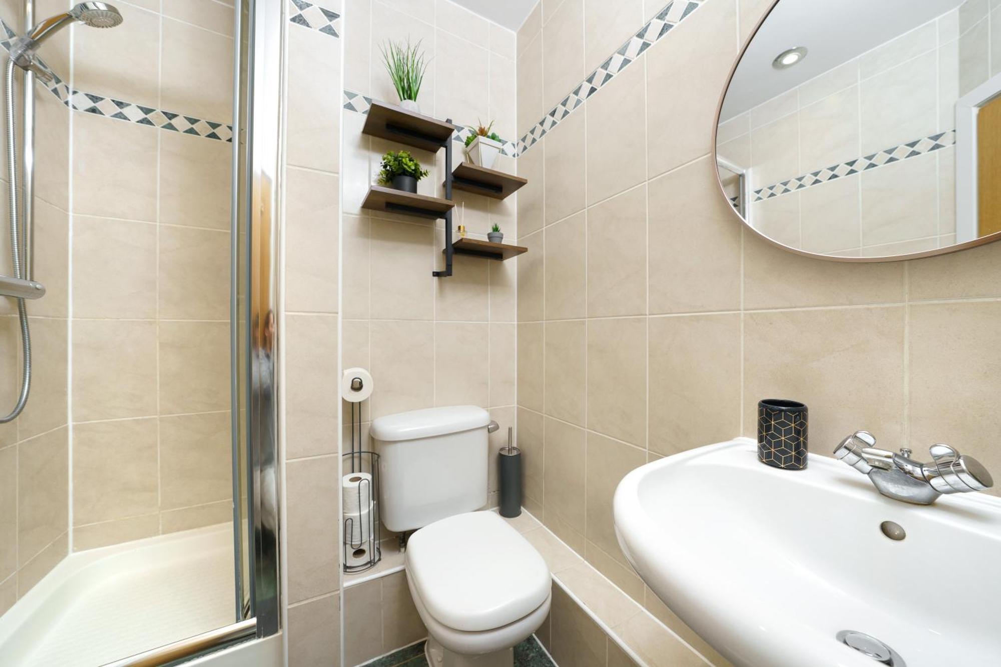 St George Thames Apartment London Eksteriør bilde